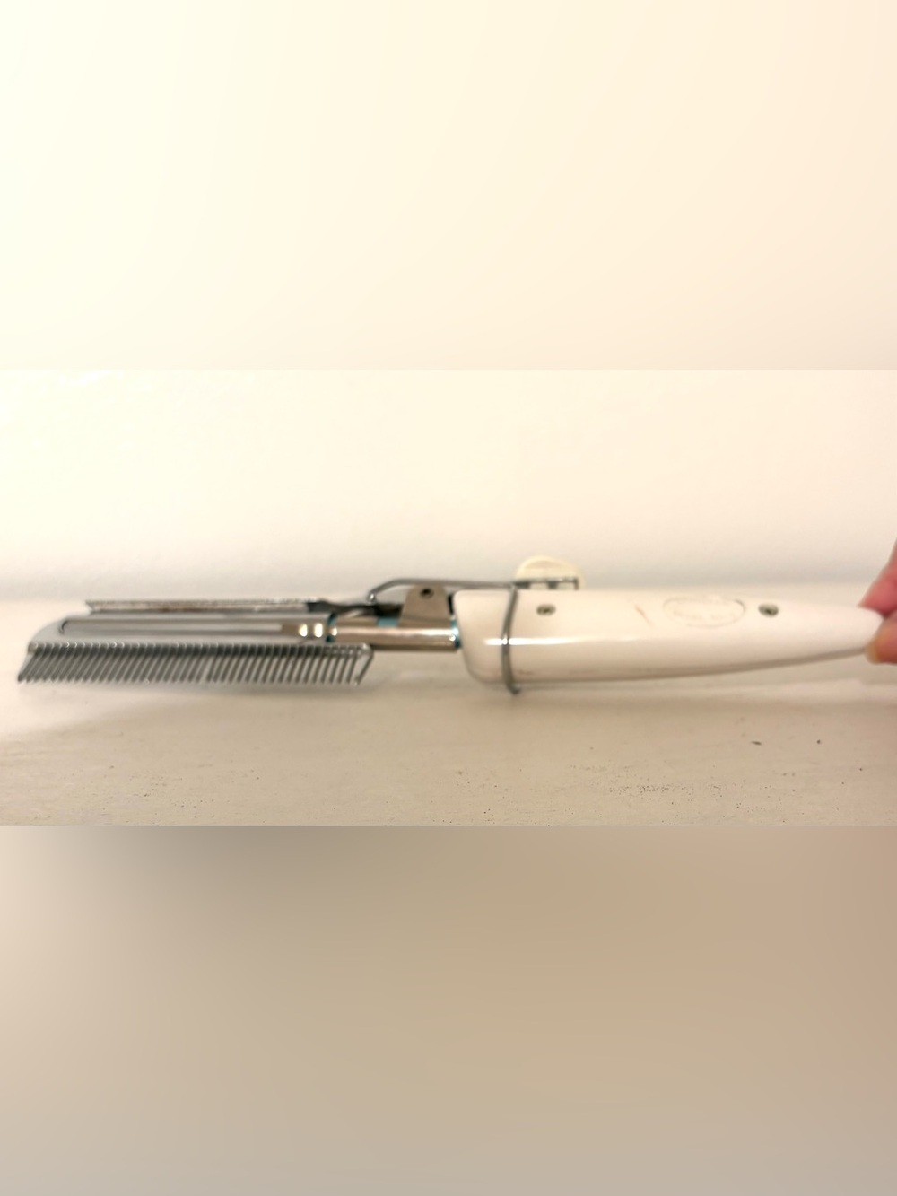 Vintage Northern Model 39-5 Electric Hair Straightening Comb
